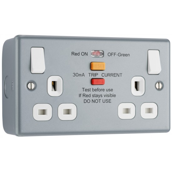 M/Clad 2 Gang RCD Switched Socket M/Clad 2 Gang RCD Switched Socket