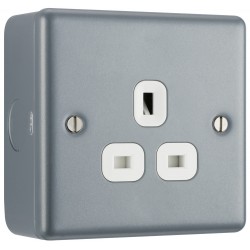 M/Clad 1 Gang Un/Switched Socket