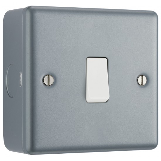 M/Clad 1 Gang 2 Way Switch M/Clad 1 Gang 2 Way Switch