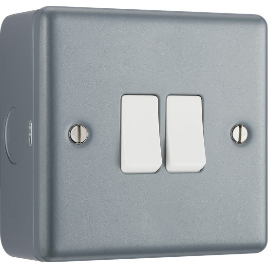 M/Clad 2 Gang 2 Way Switch M/Clad 2 Gang 2 Way Switch