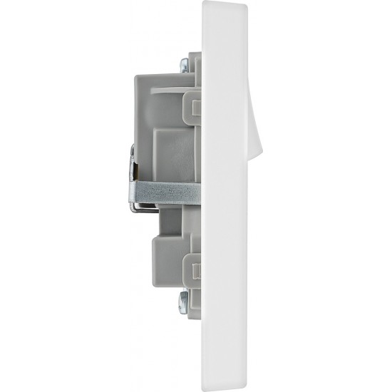 BG 2G 13amp Sw/Socket DP (922DP) BG 2G 13amp Sw/Socket DP (922DP)